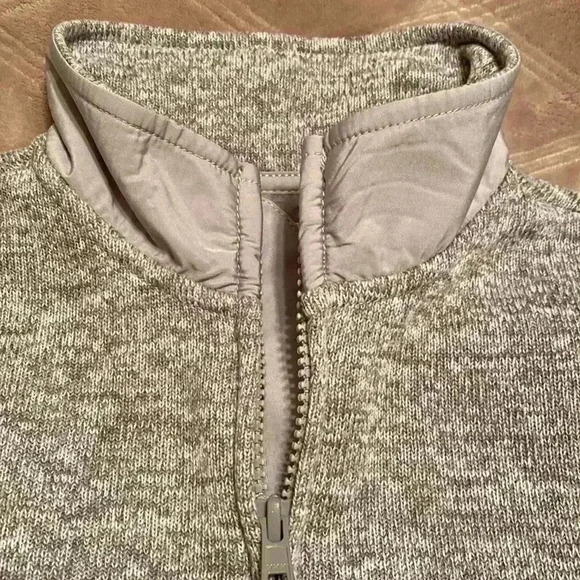 Crewcuts Kids Heathered Gray Fabric Vest in Size 4-5. - Picture 6 of 11